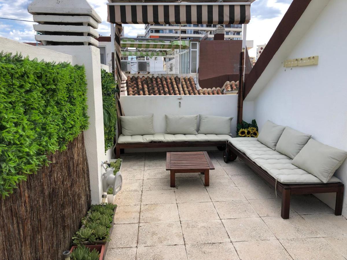 El Cortijuelo. Magnificent Triplex Terraced House With Rooftop Of 18M2, Overlooking The Sea. Parking Torremolinos Extérieur photo